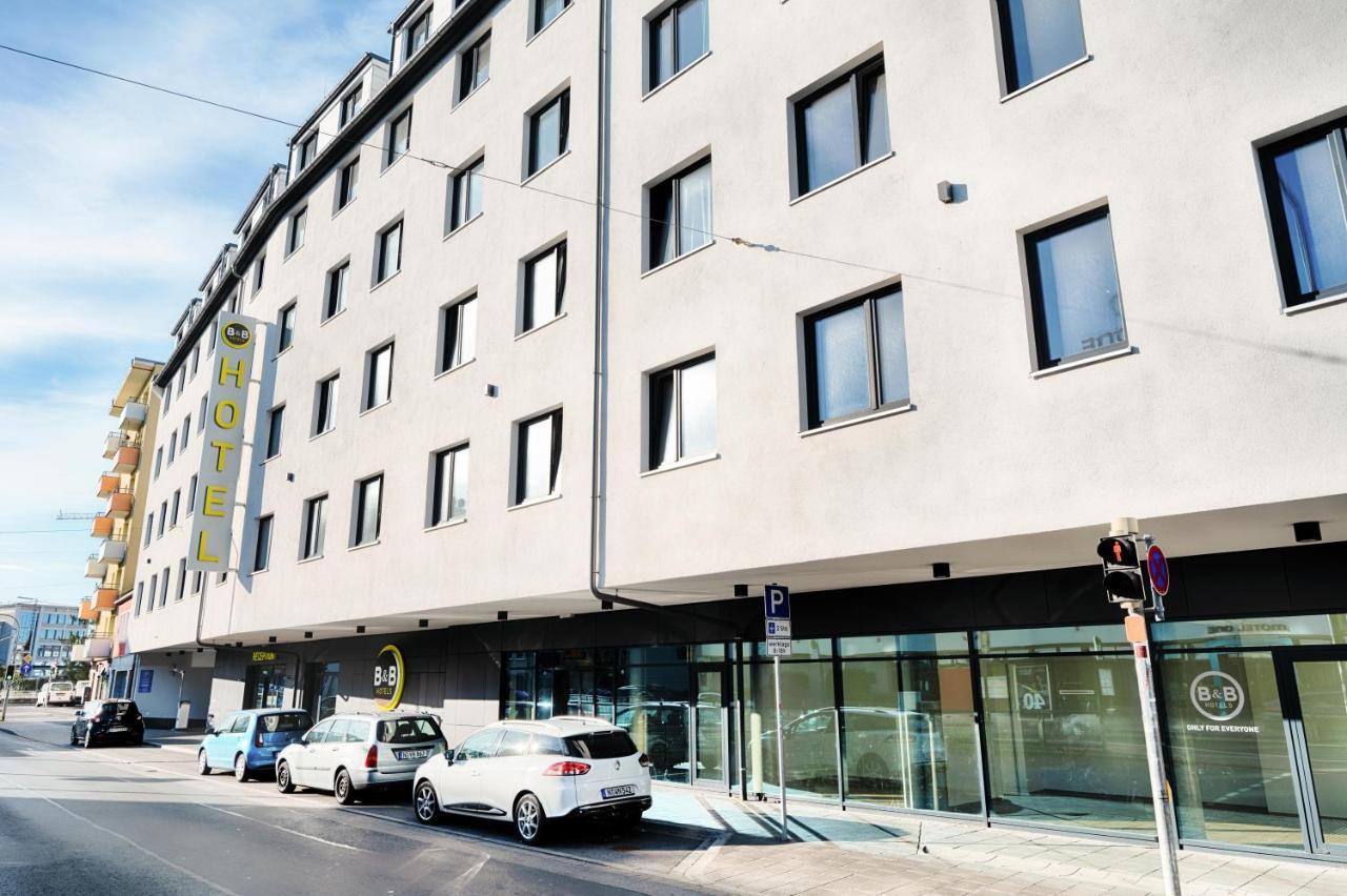 B&B Hotel Nuernberg-Plaerrer エクステリア 写真